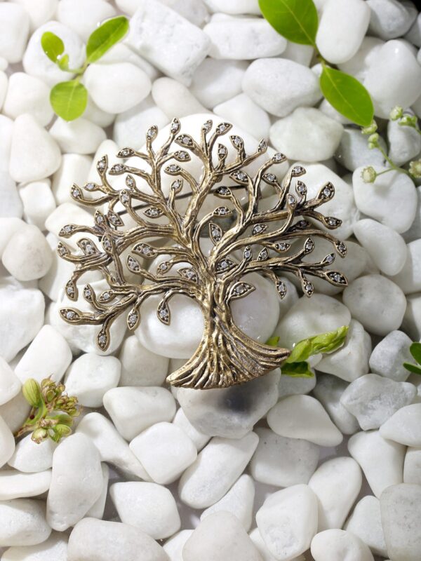 The Great Banyan brooch