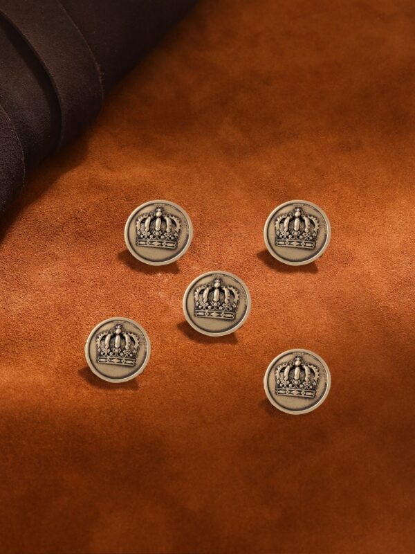 Emperor Crown Button