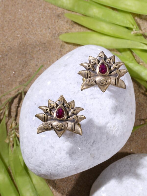 The Sacred Lotus cufflinks