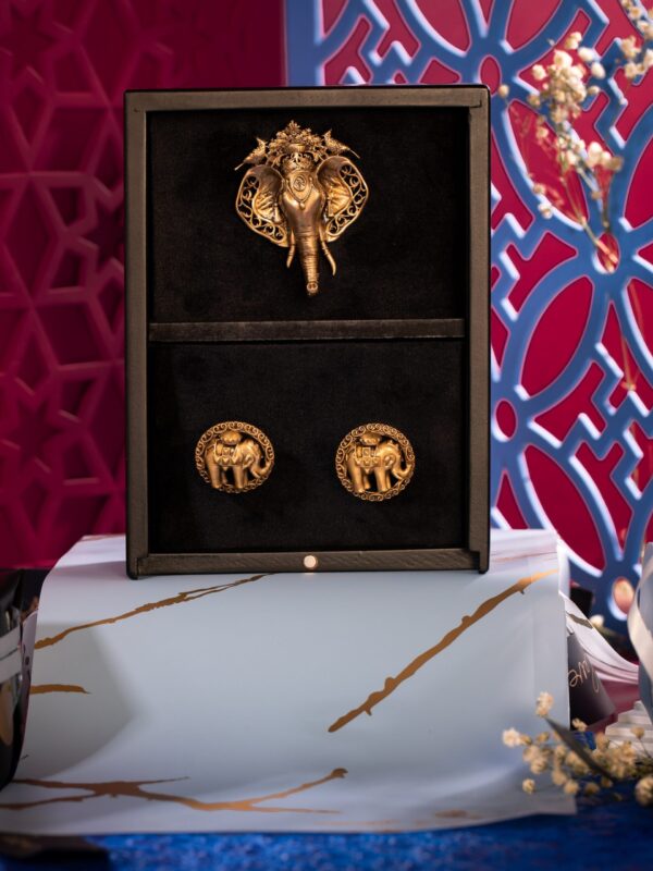 Regal Magic Gift Set