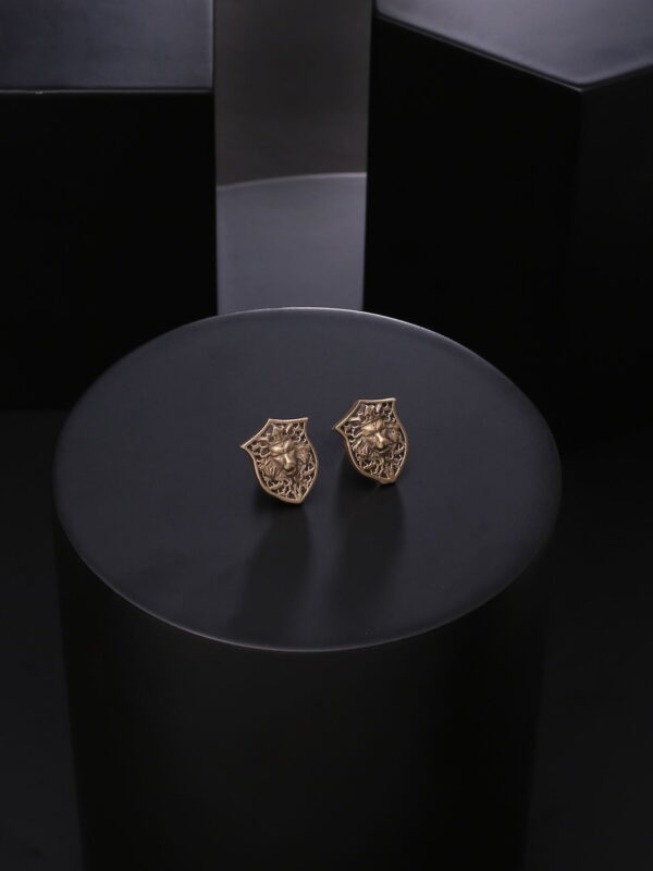 Lion Shield Collar Tips