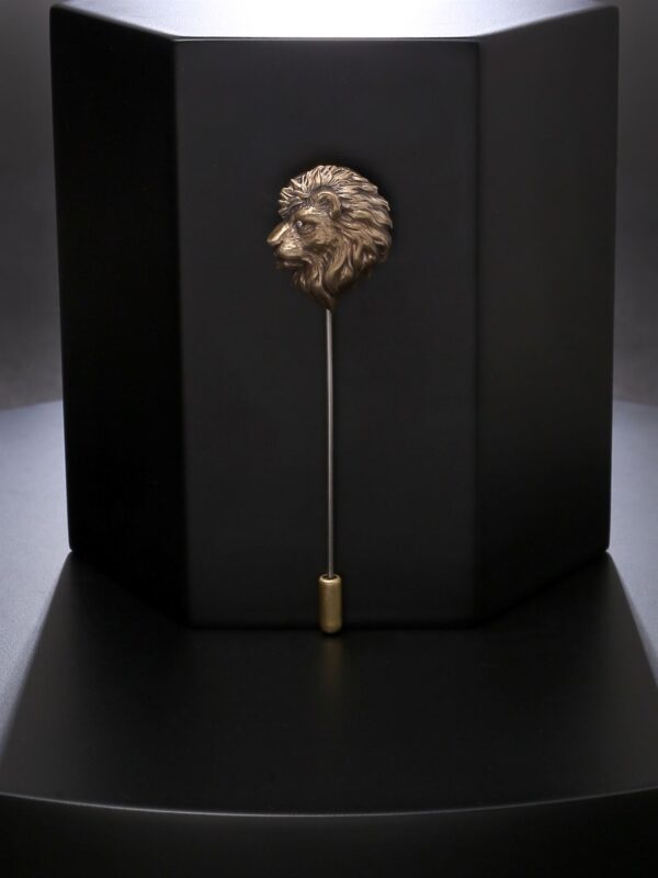 The Side Lion Lapel Pin