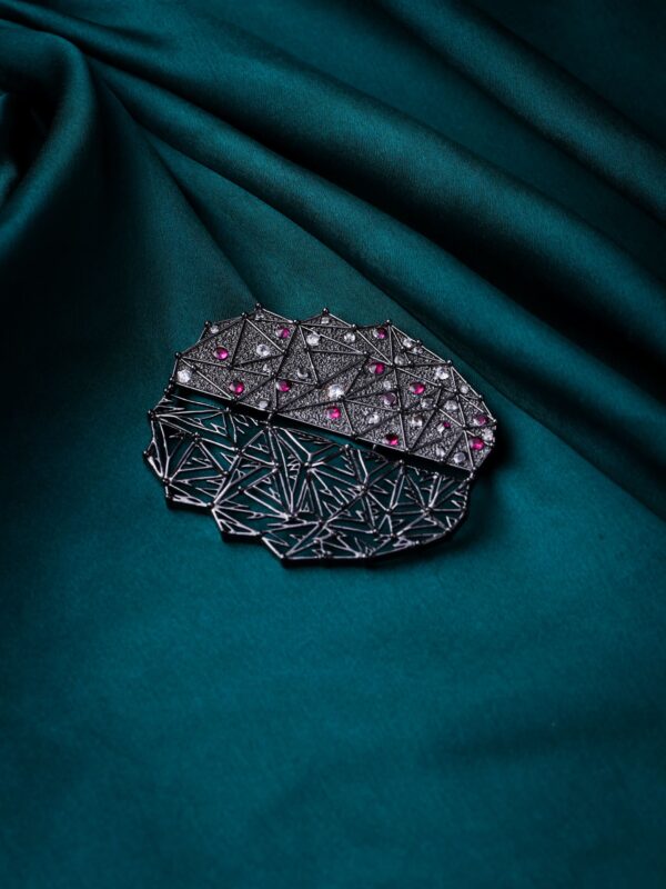 Enchanted Circle Brooch