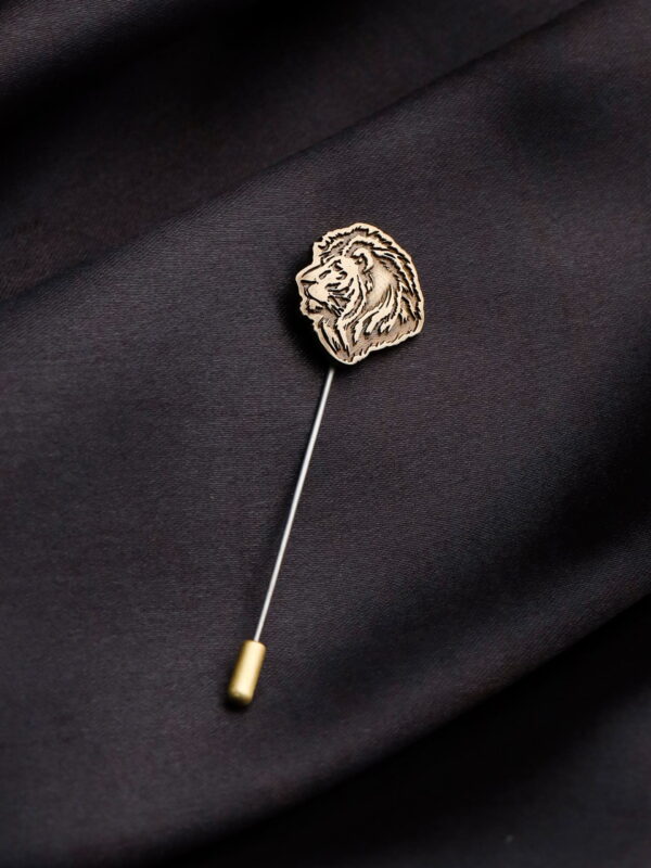 Lion's Mane Lapel Pin