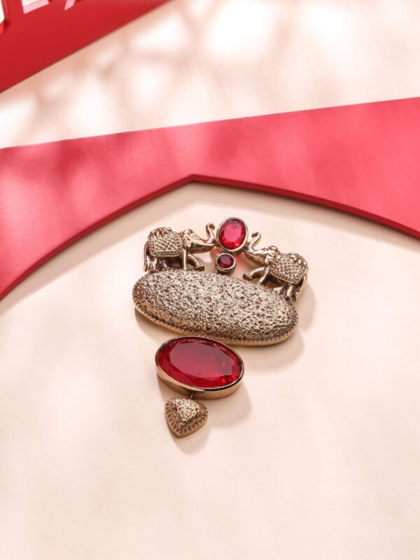 Shaan-e-Jungle Brooch