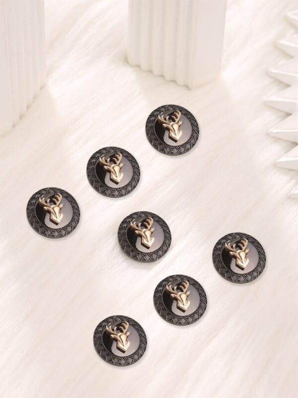 Reindeer Buttons