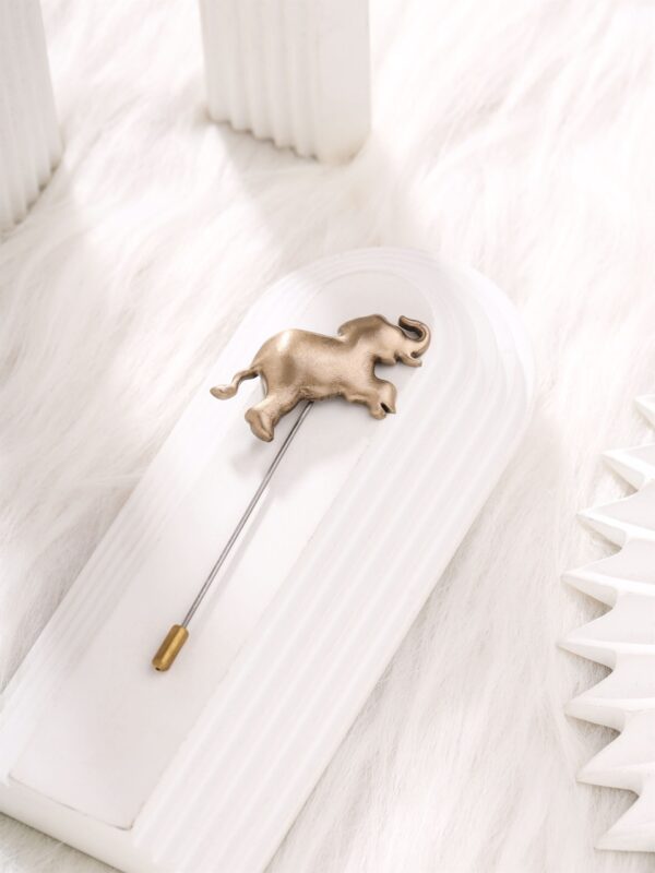 Happy Elephant
Lapel Pin