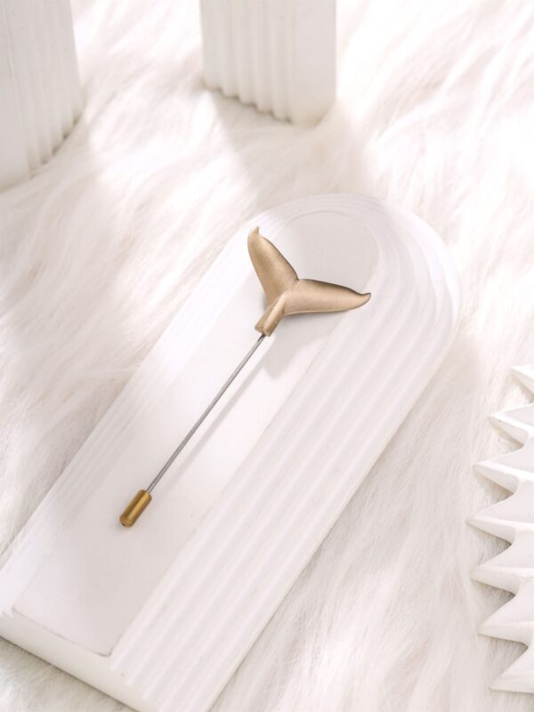 Whale Tail Lapel Pin