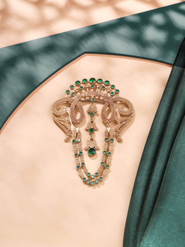 Victorian Tales Brooch