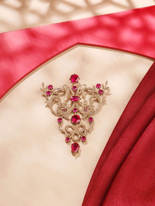 Vintage Victorian Brooch