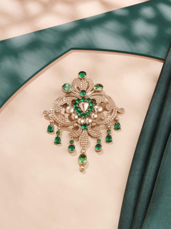 Victorian Vogue Brooch