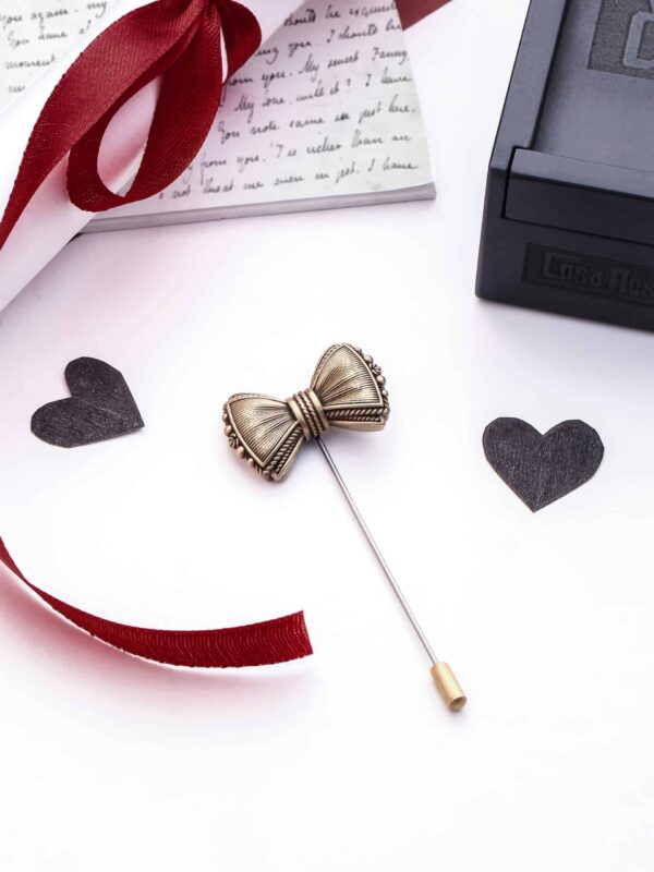 Dashing Bow Lapel Pin