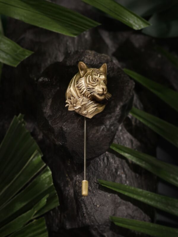 Regal Tiger Emblem Lapel Pin