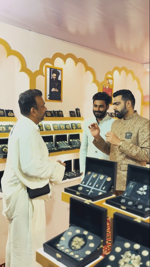 TIS Teaser - Buy Men's Accessories from Cosa Nostraa