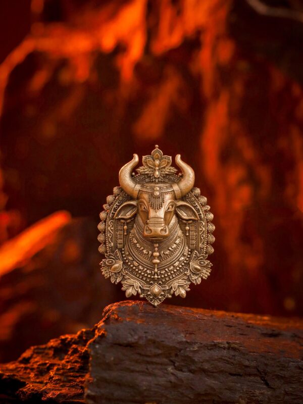 Nandi Maharaj Brooch